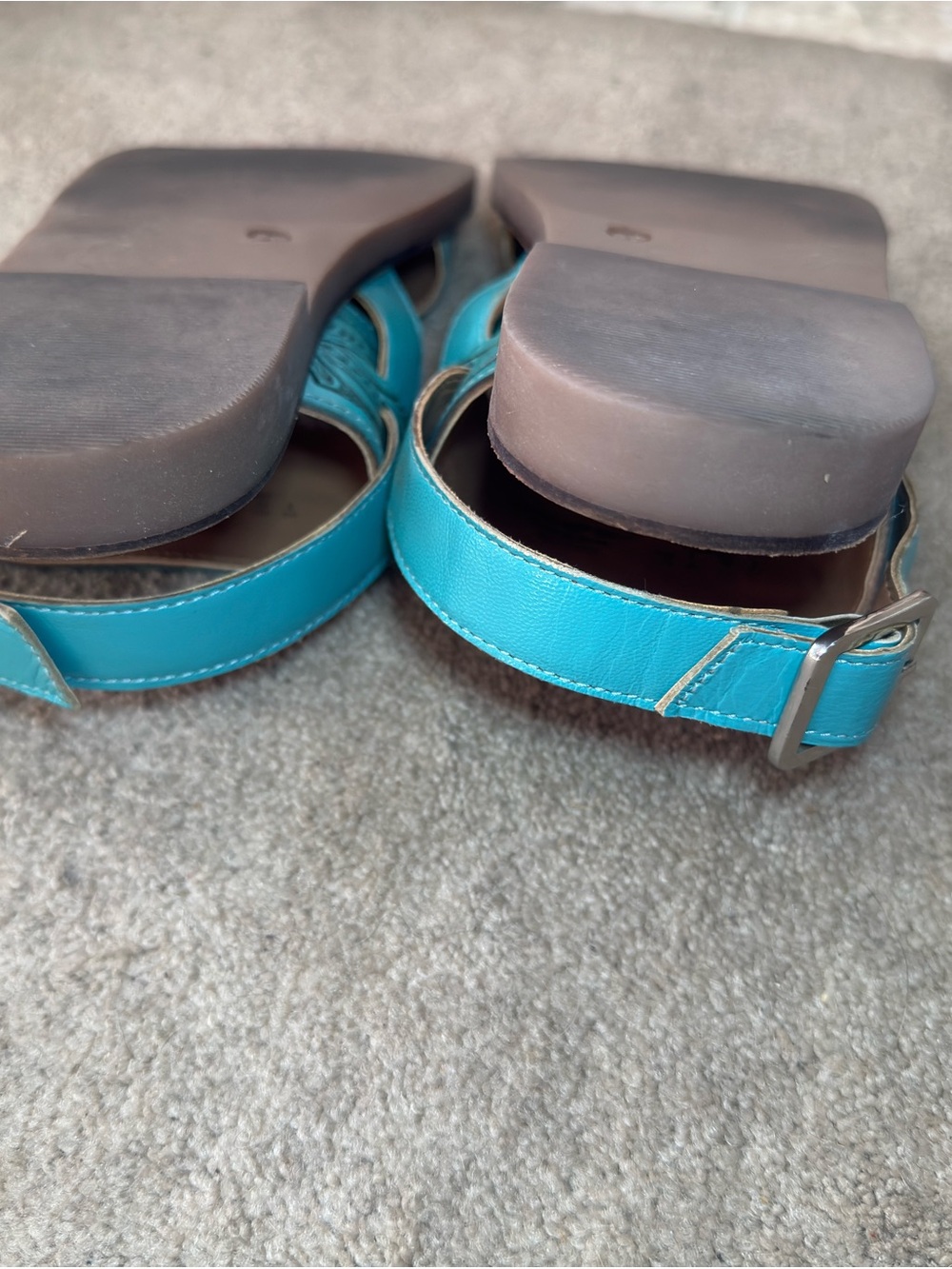 Myra Turquoise Hand Tooled Leather Sandals - Picture 4 of 7
